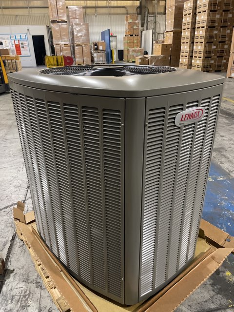 5 Ton Variable Speed Split-System Communicating Compatible Heat Pump 208-230/60/1 R410A 22 SEER2