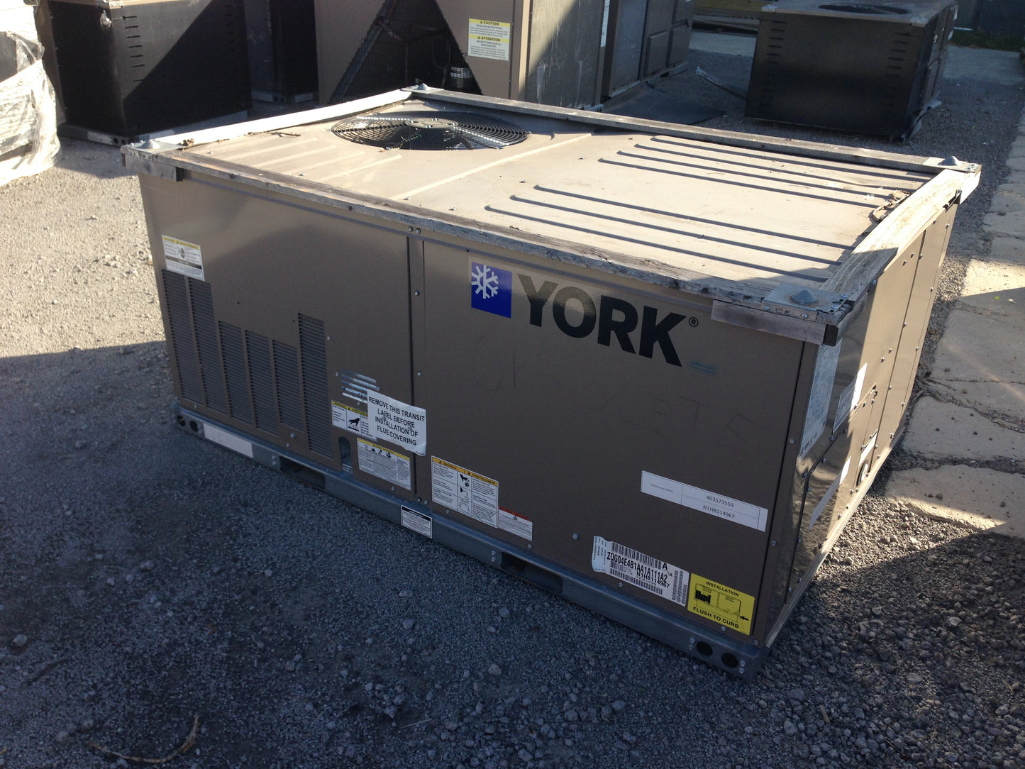 3 Ton Convertible Natural Gas/Electric Packaged Unit, 14 SEER 81% 460/60/3 R-410A