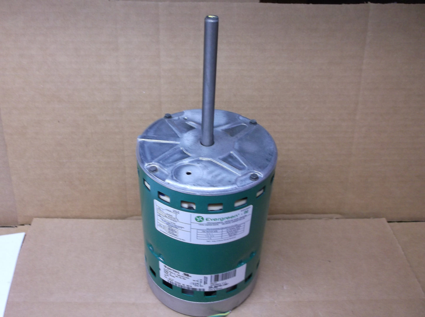 Motor de soplador de accionamiento directo ECM de 1 HP, 115-230/60-50/1 RPM: 1070/5 velocidades