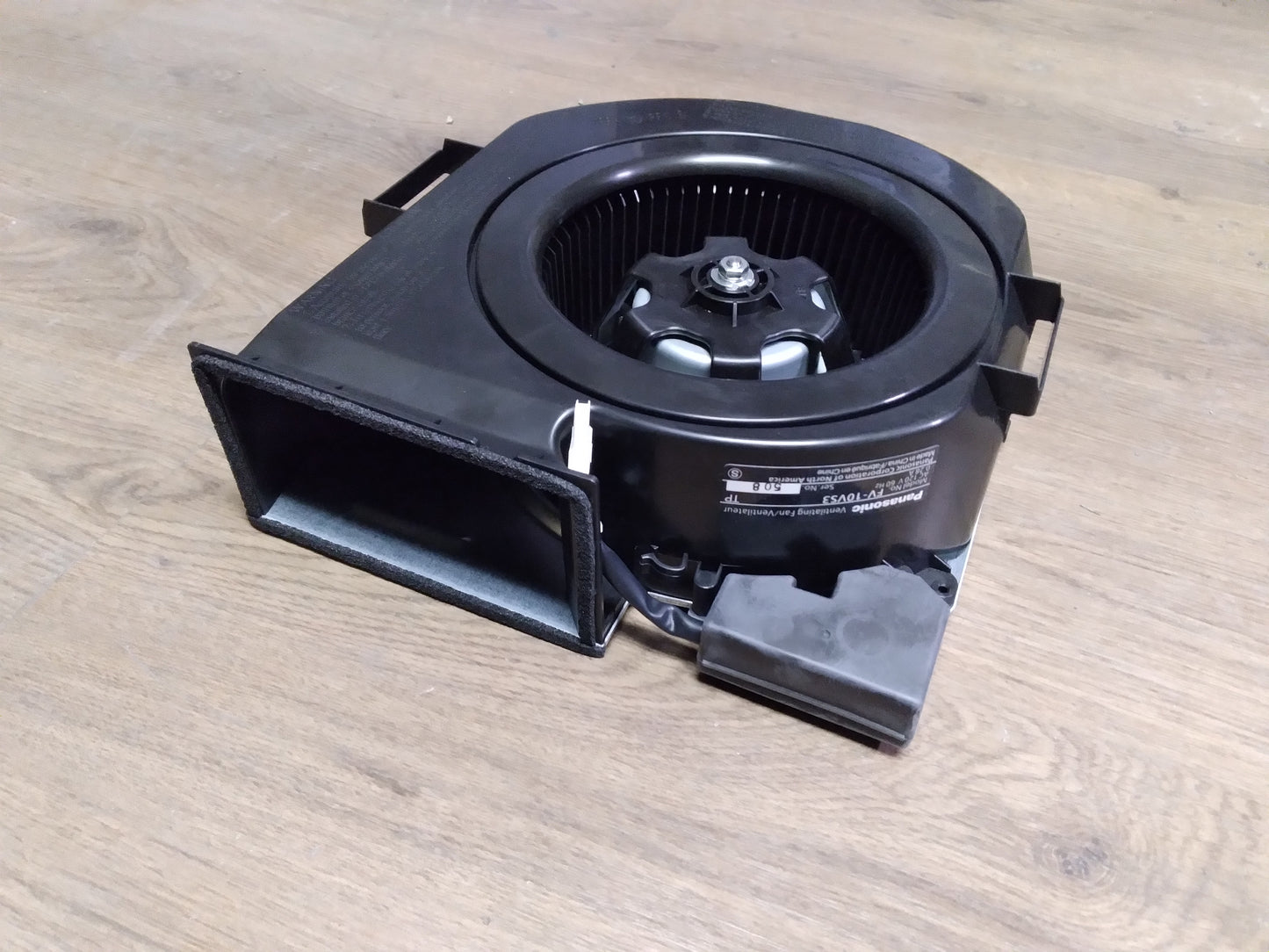 Whispervalue Series Bathroom Ventilating Fan, 120/60/1, 4 Per Pack