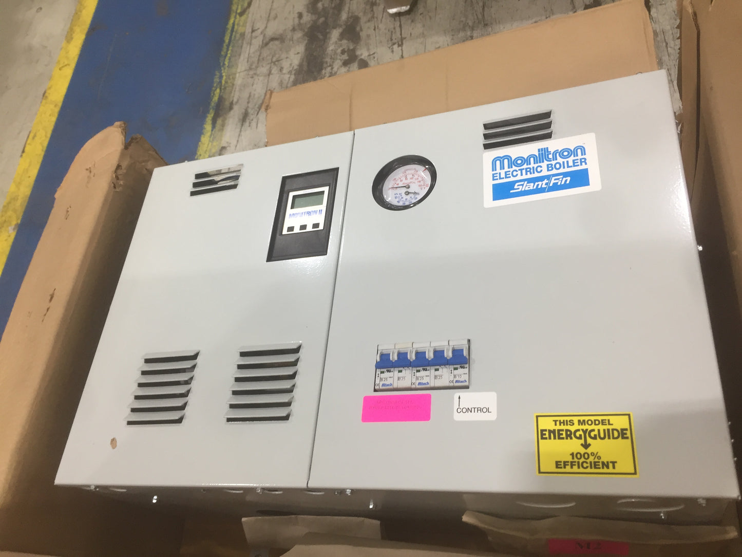 Caldera de agua caliente eléctrica Monitron de hierro fundido de 8 Kw, 240/60/1