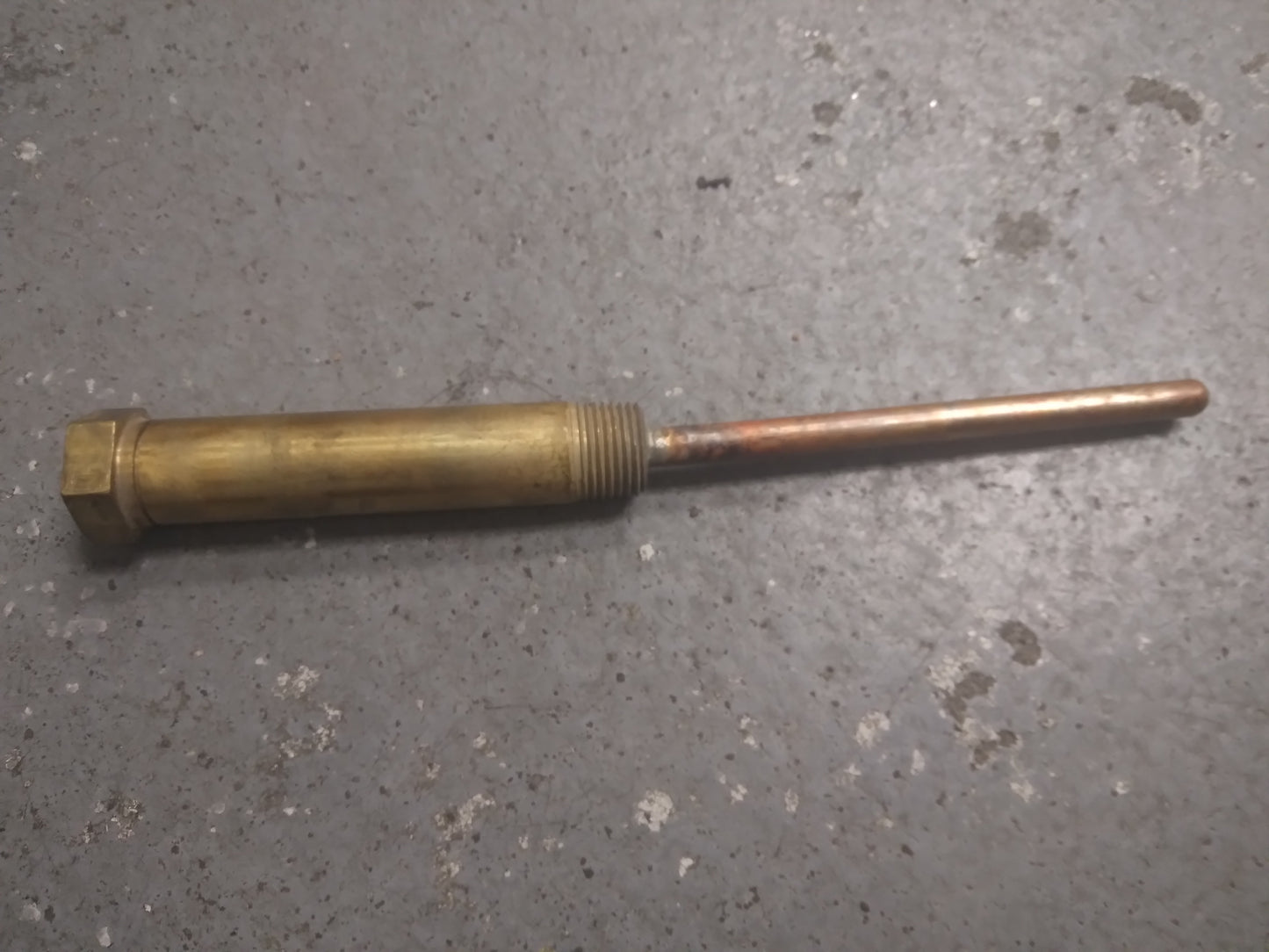 Well Bulb 1/8"-27 NPT 9-7/16" Overall