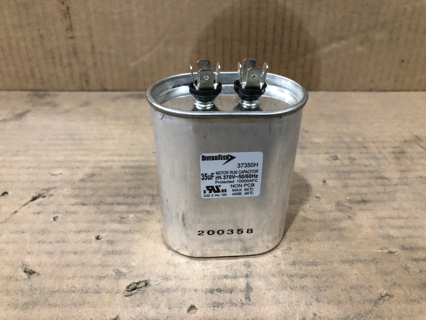 35UF x 370 VAC Oval Motor Run Capacitor