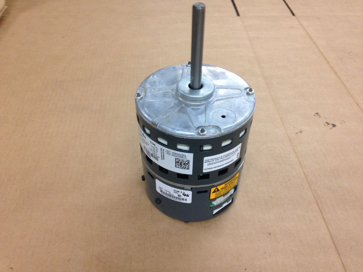 1/2 HP ECM AC Electric Motor, 120-240/50-60/1 RPM:1050