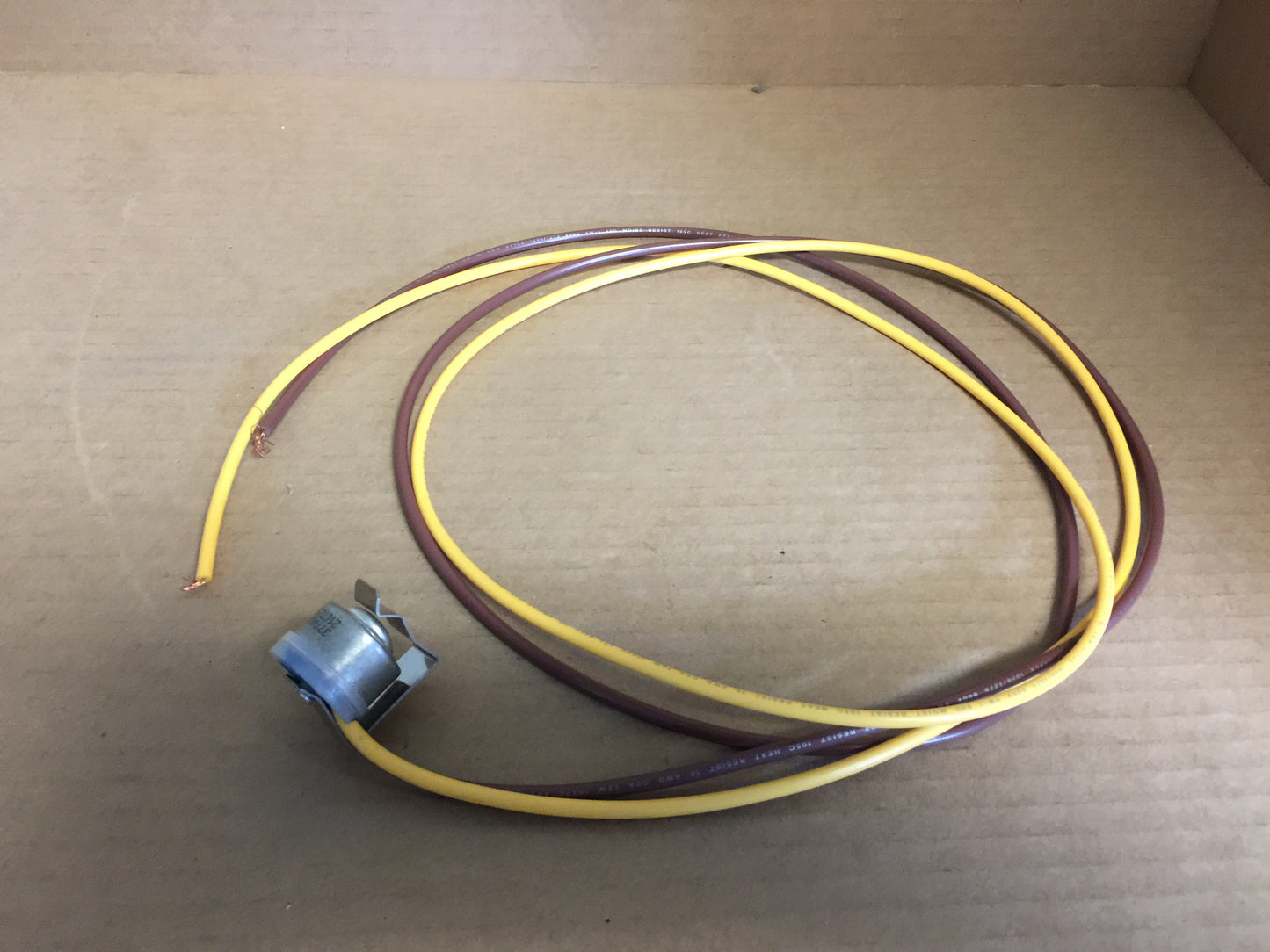 1" DIA Thermostat; L75-49F