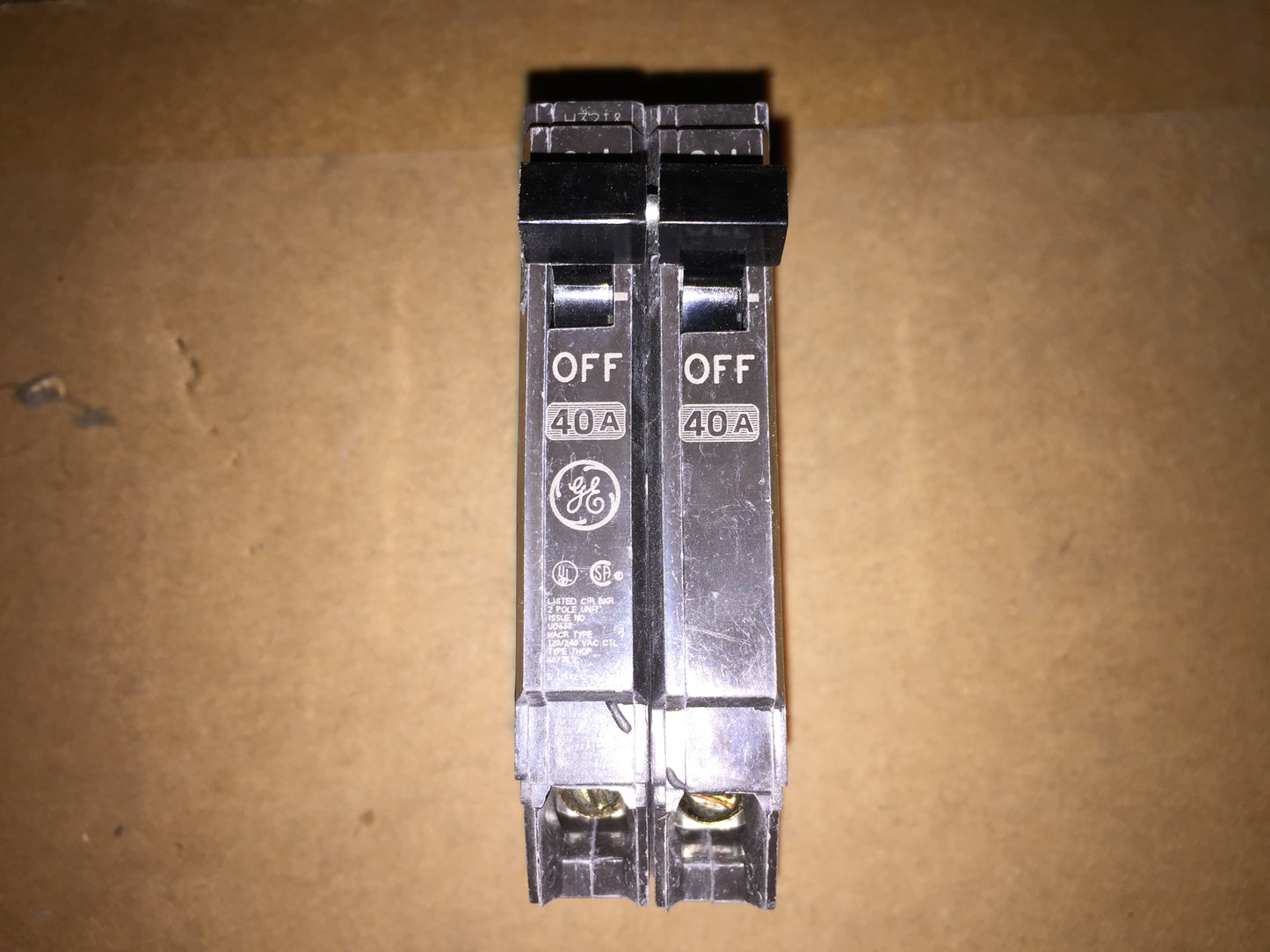 2 Pole 40 Amp Circuit Breaker, 120/240 VAC