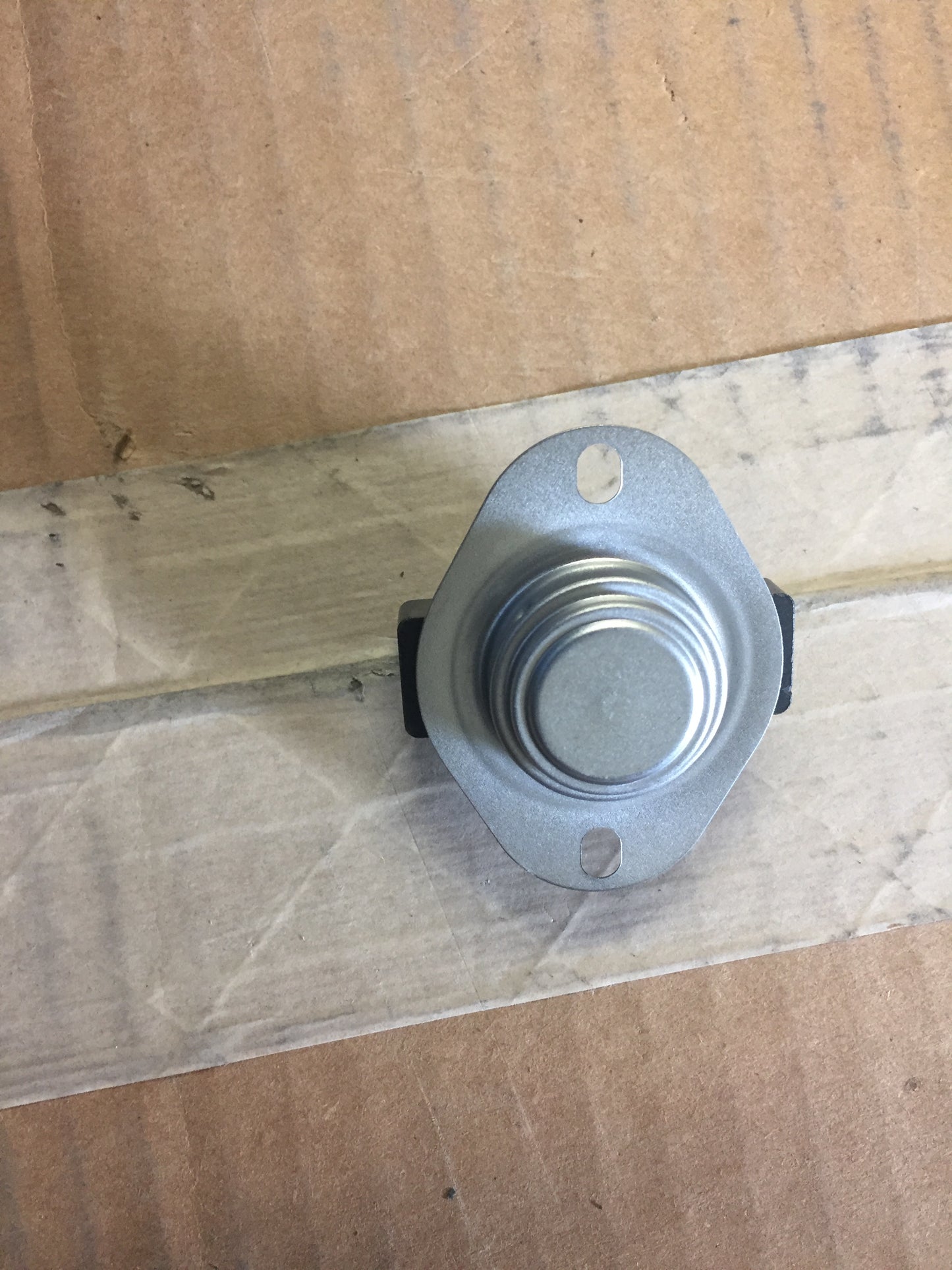 Thermostat, Open:160 ,Close:140(20)