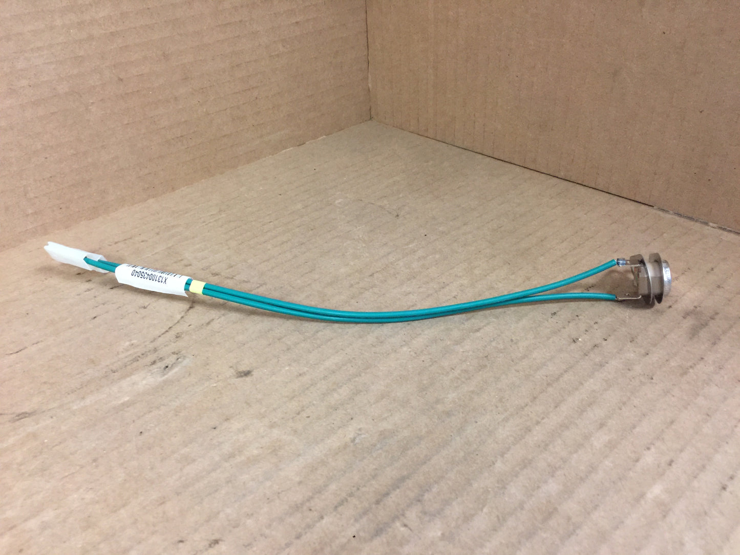 Control; Límite de disco bimetálico, 200 °F abierto, 120/240 V