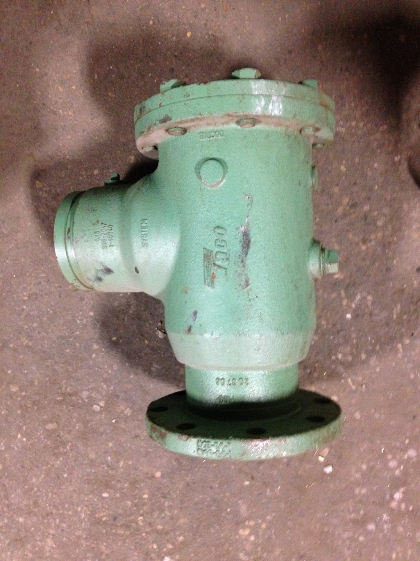 Filtro difusor de succión trasero con brida de 5" y ranuras