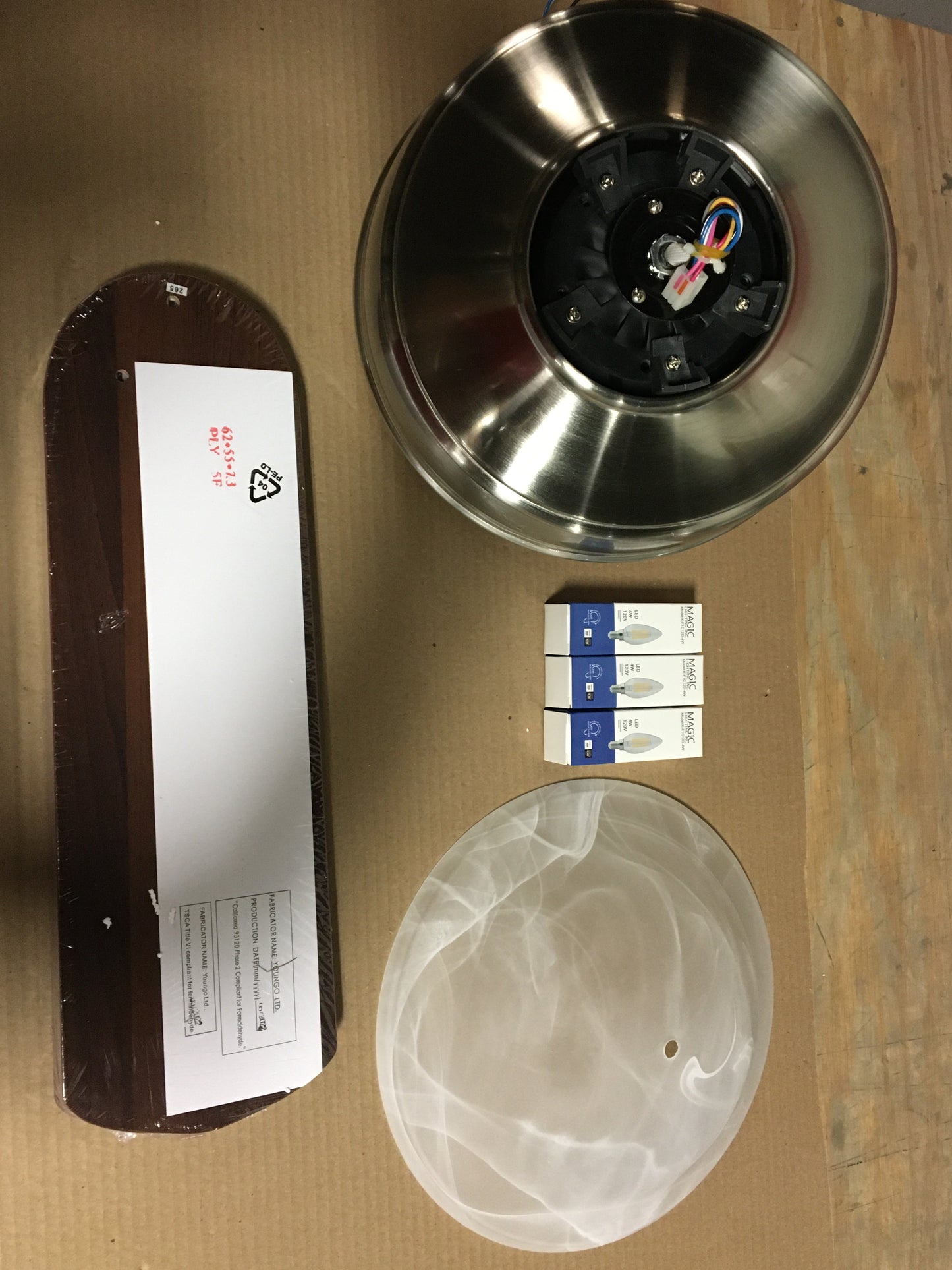 Bolo 52 5 Blade Indoor Ceiling Fan With Remote And Led Bulbs"