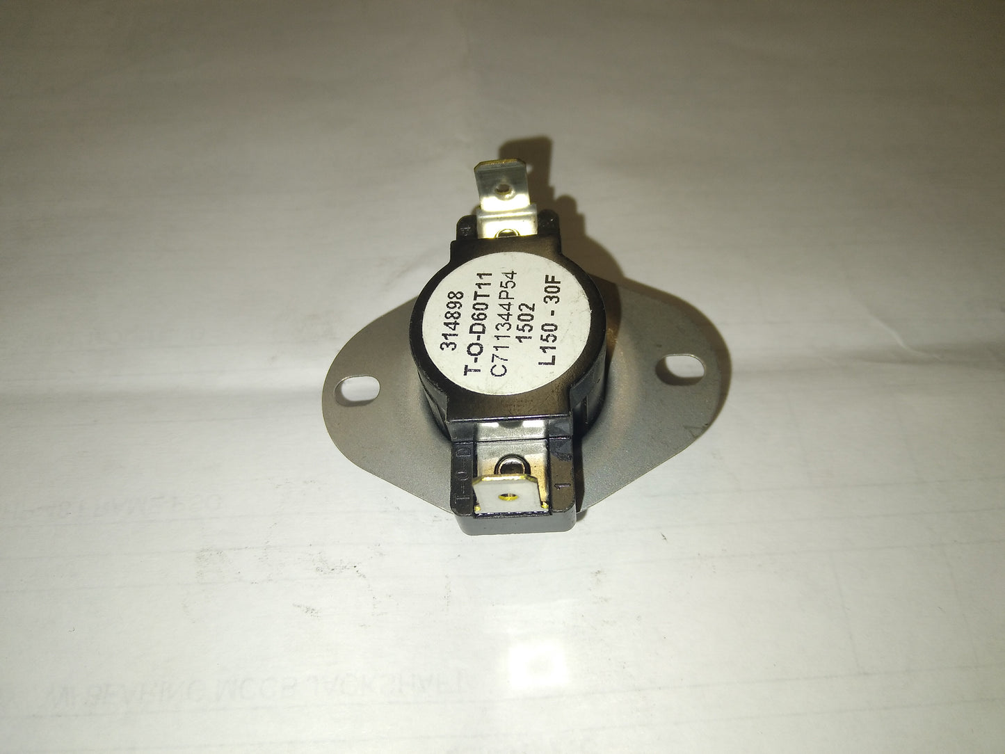 Snap Disc Limit Switch L150-30F, 150F Open, 120F Closed