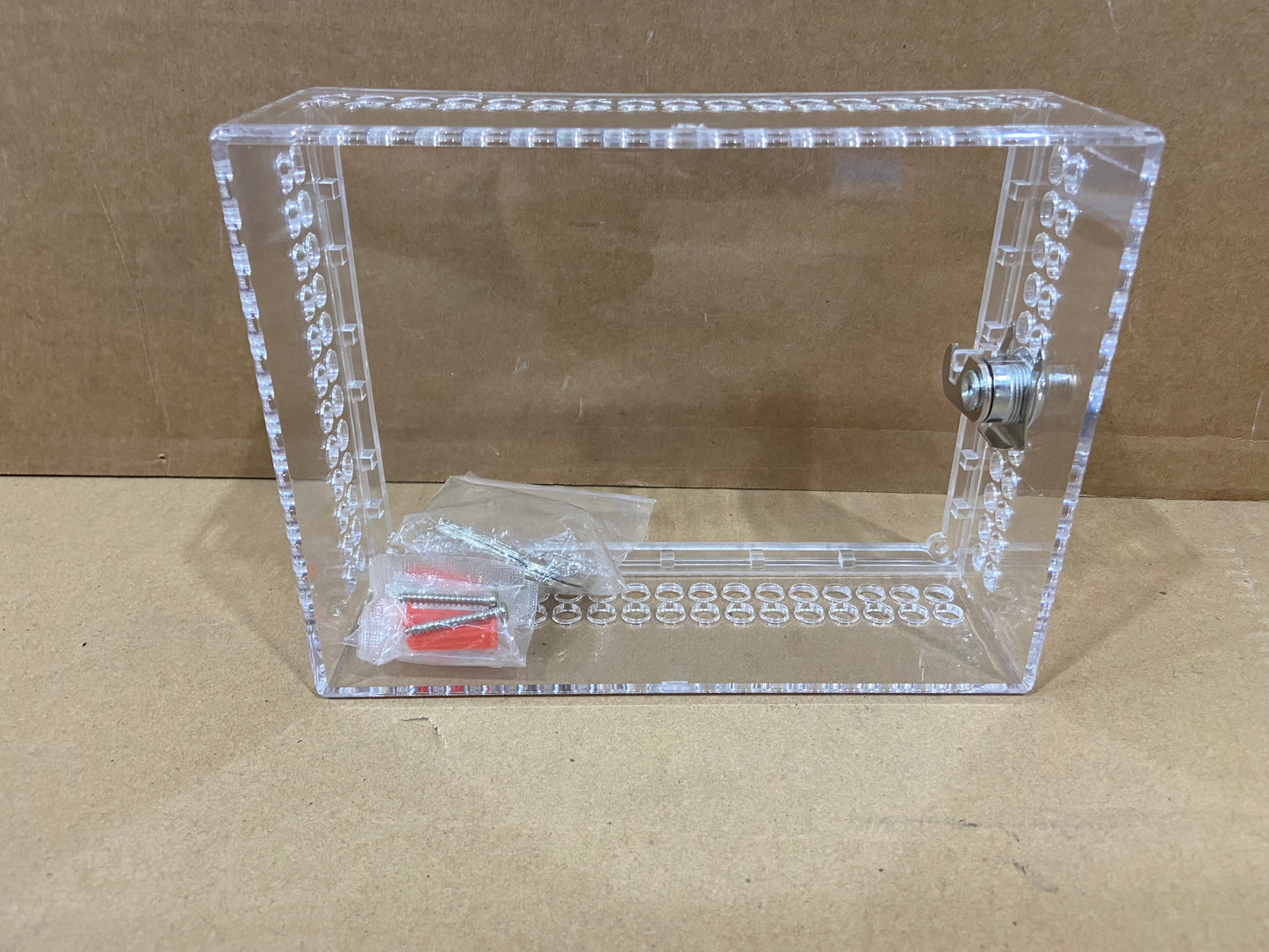 7" X 5-1/2" Locking Thermostat Guard