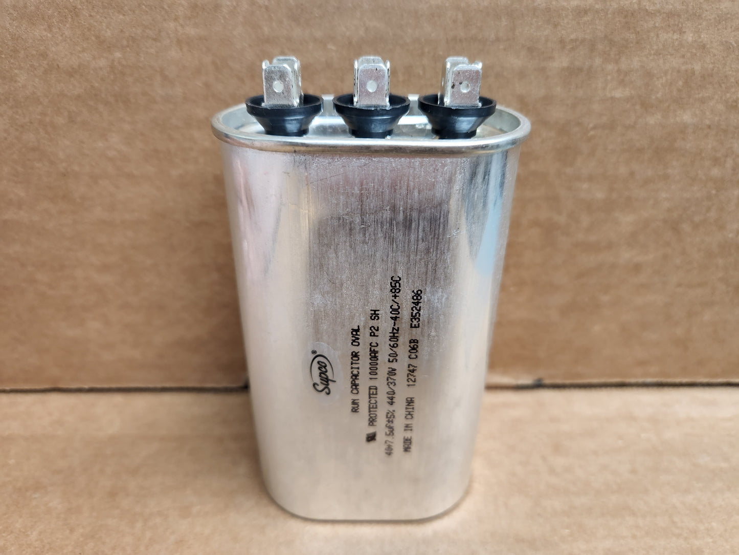 Condensador de funcionamiento ovalado de 40+7,5 UF x 440/370 V