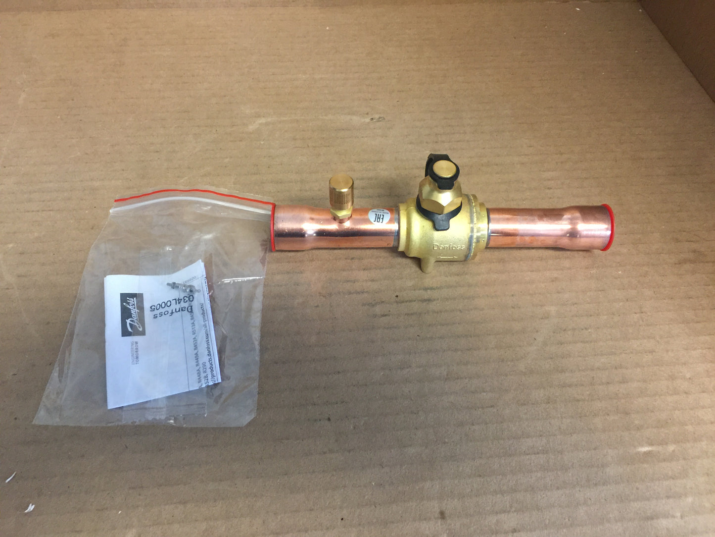 7/8" Shut Off Ball Valve with Port