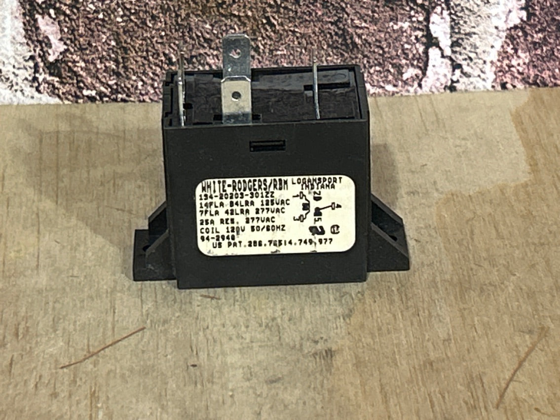 120 V, 50/60 Hz, 14 Amps, Relay