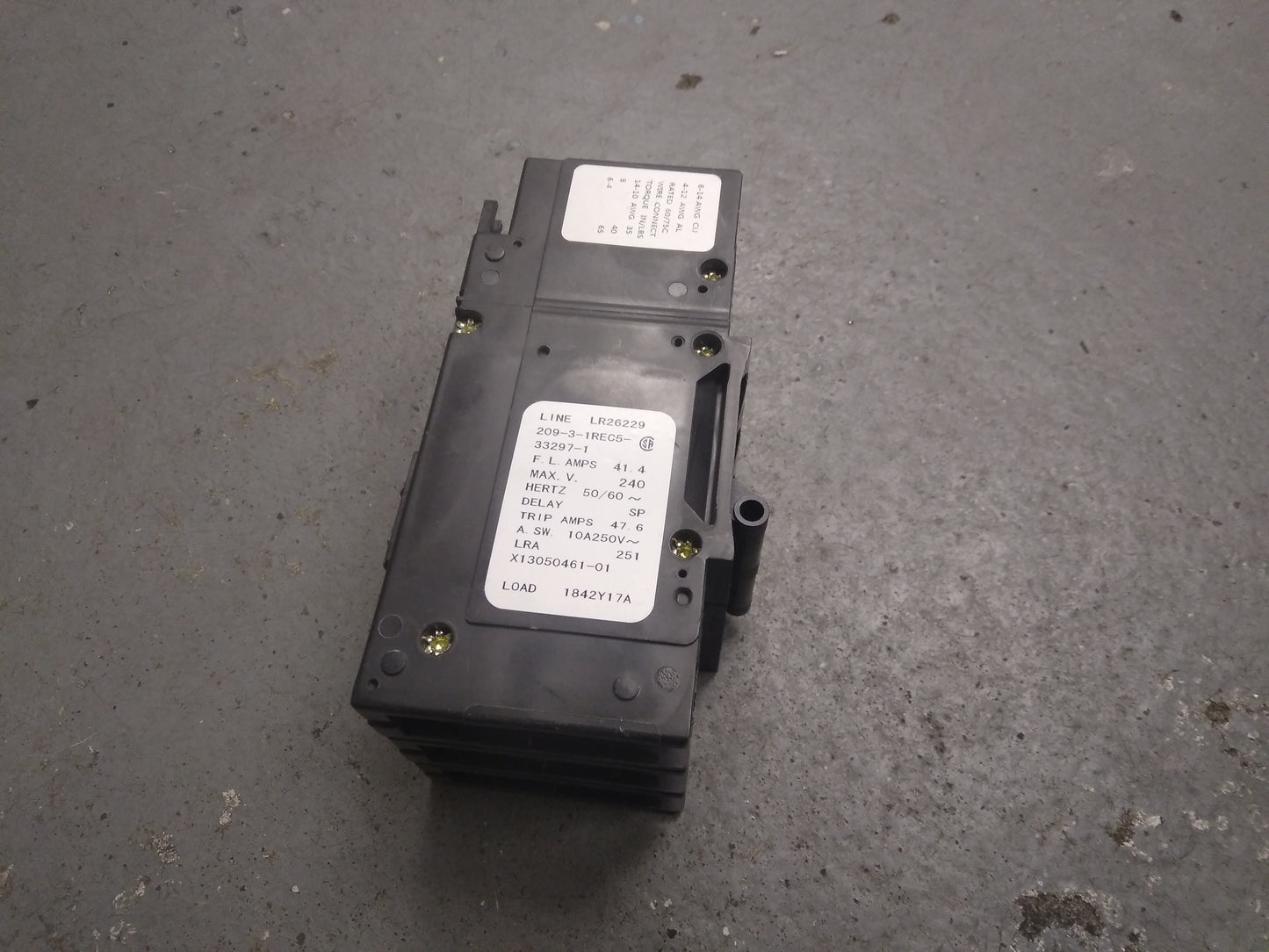 3 Pole 41.4 Amp 209 Multi-Pole Series Hydraulic Magnetic Circuit Breaker Protector/For Manual