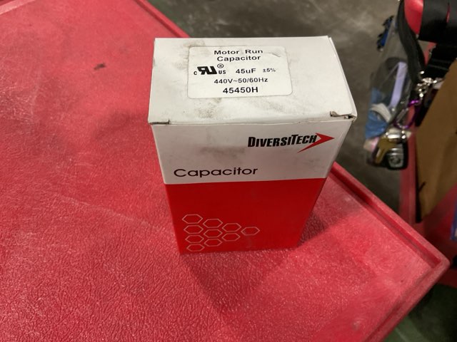 440 Vac, 45MFD 50/60 Hz, Oval Capacitor