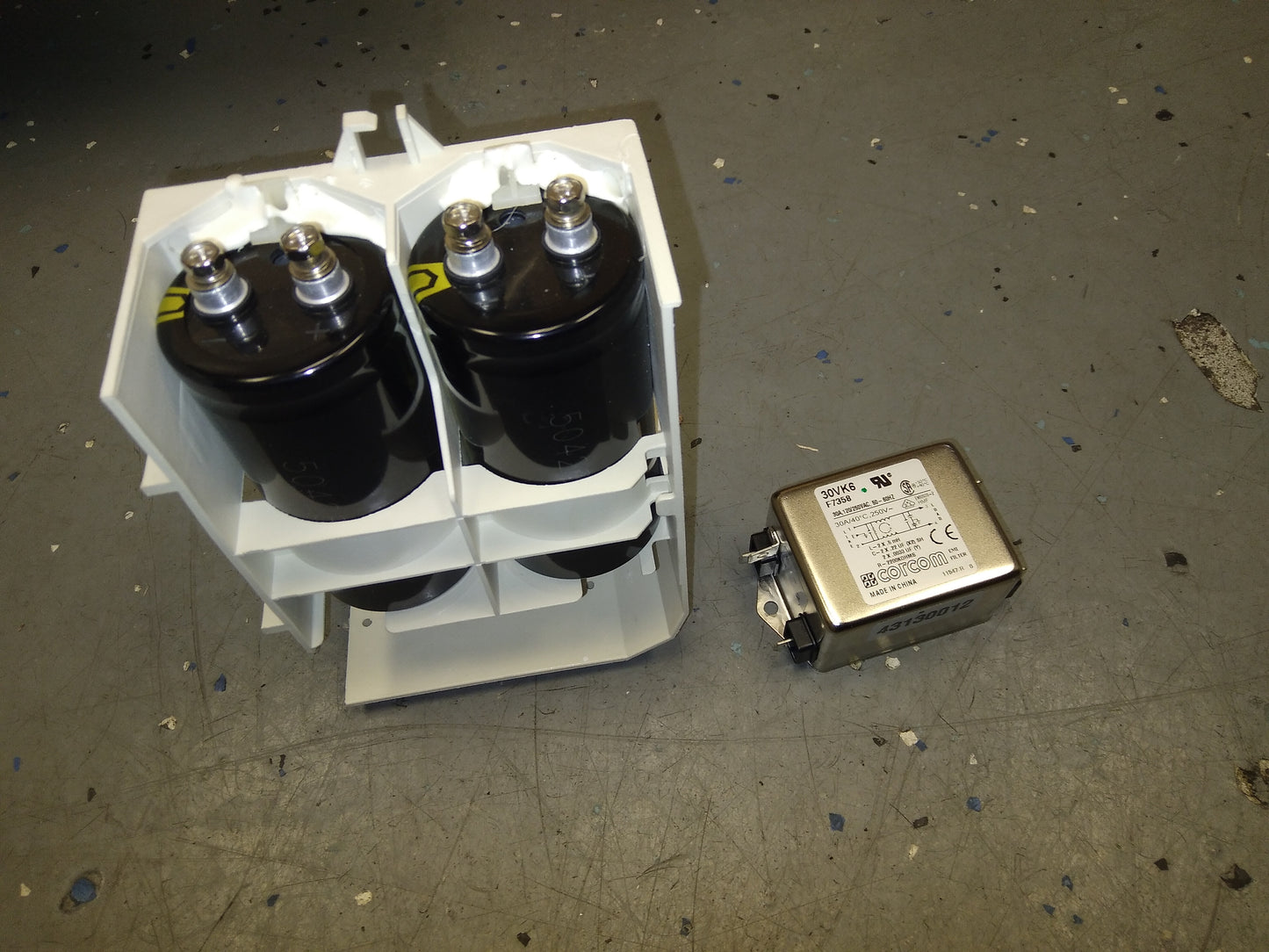 Capacitor Subbase With In Line Filter