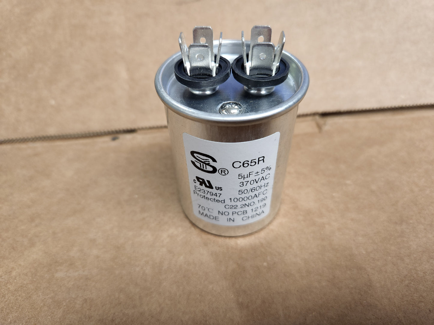 Condensador de funcionamiento redondo de 5 UF x 370