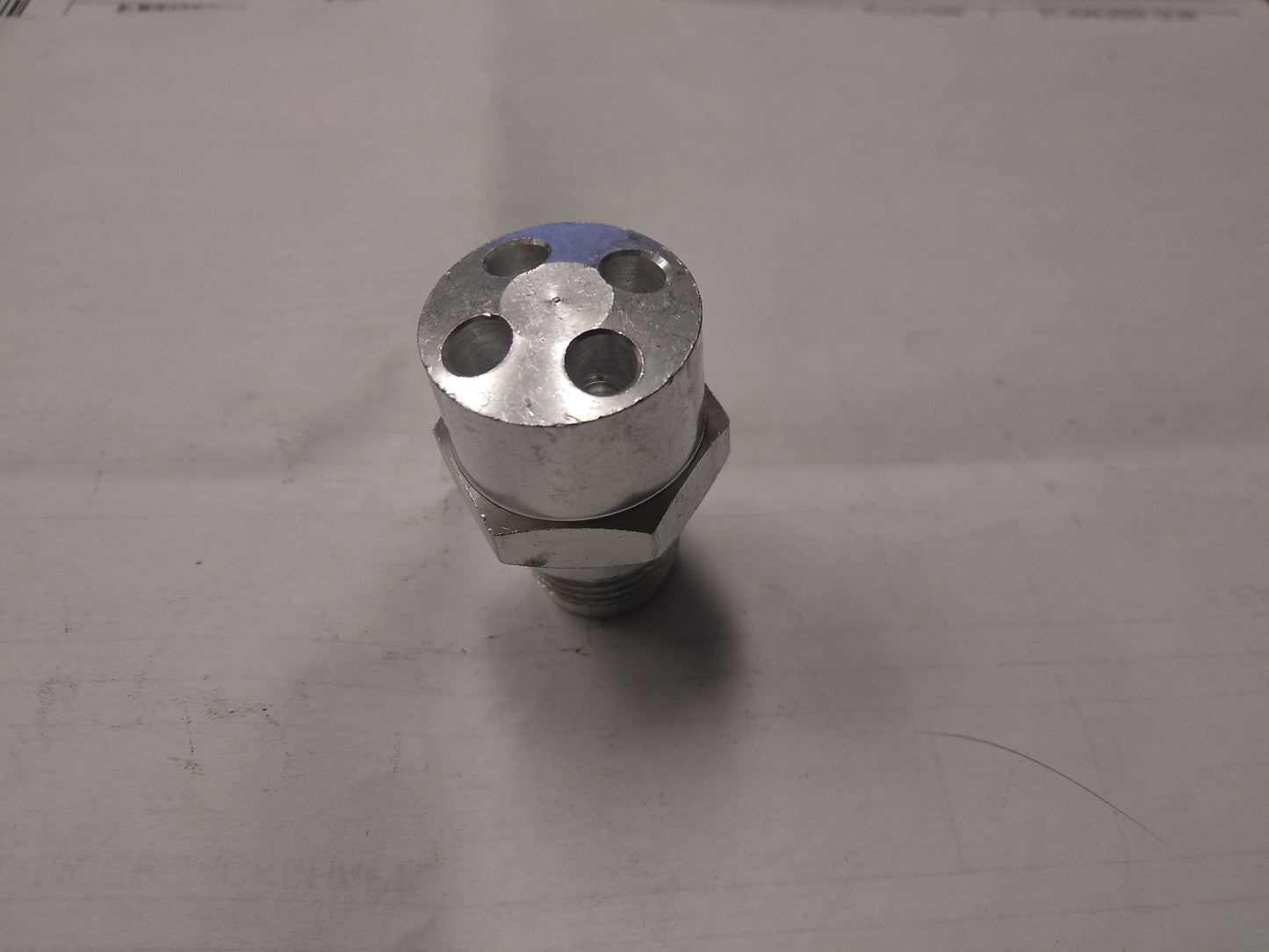 Distributor 5/8-20 Thread .28" Inlet 4 Outlet at .192""