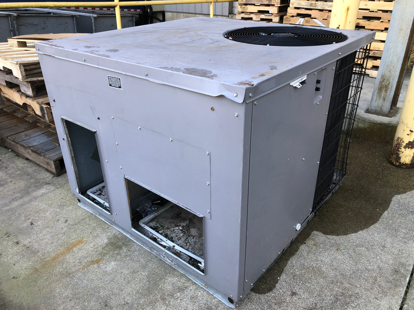 5 Ton Convertible Packaged Air Conditioning Unit, SEER 10, 460/60/3, Refrigerant R-22