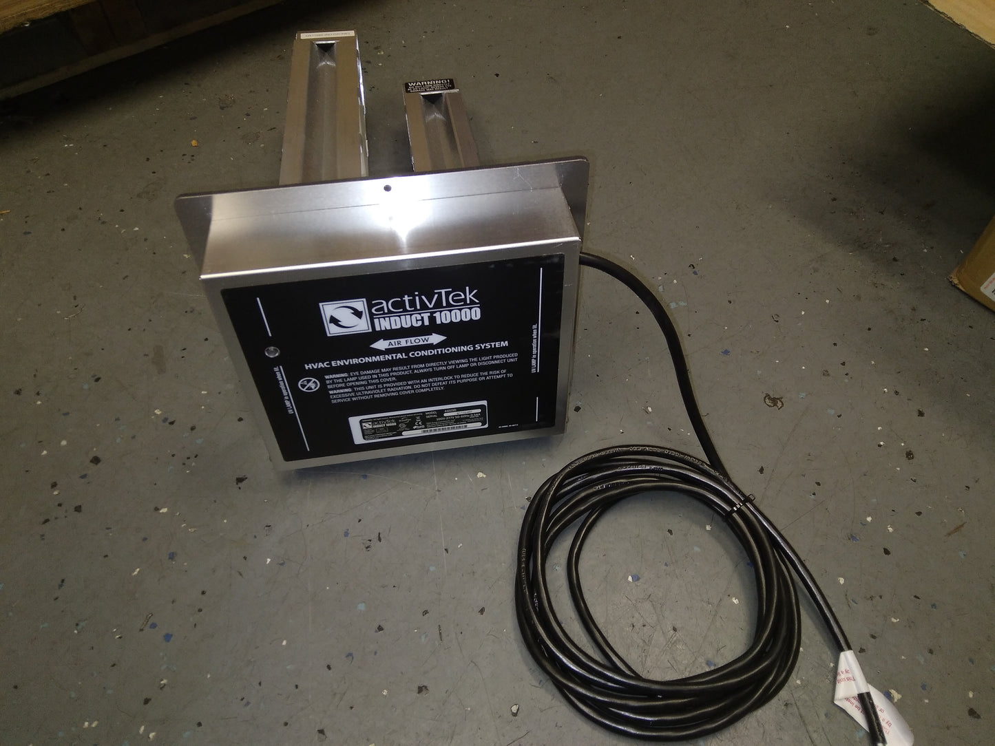 Induct 10000 Induct UV Air Purification System 120-277V 50/60 Hz .54A (Ozone Free)