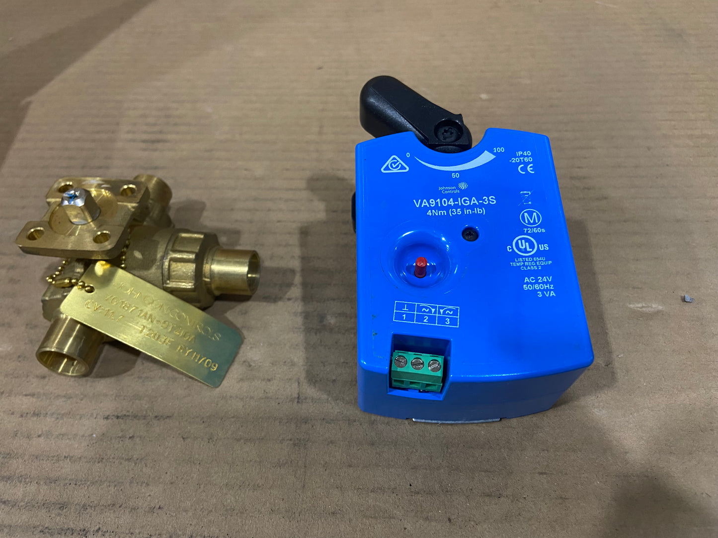 1/2" 3-Way Ball Valve with Non-Spring Return Actuator