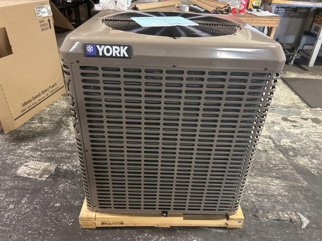 3 Ton Split System Heat Pump; 16 SEER, 208/230-60-1, R410A