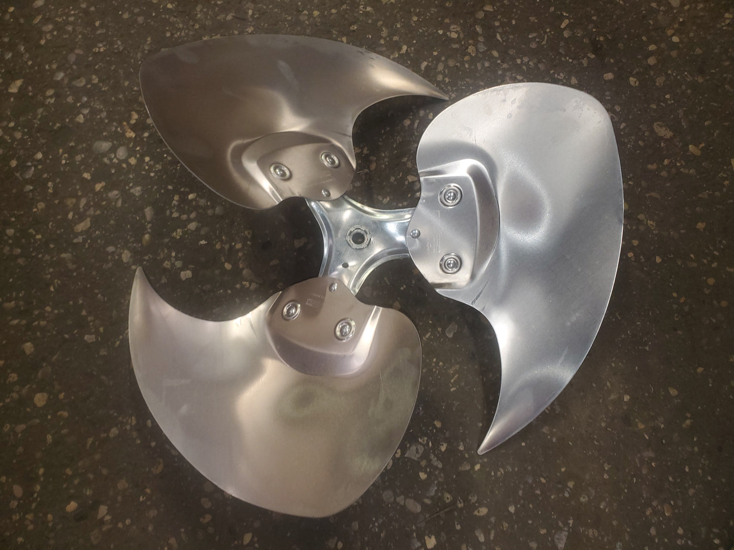 20Dia 1/2"Bore 3-Blade Fan Cw"