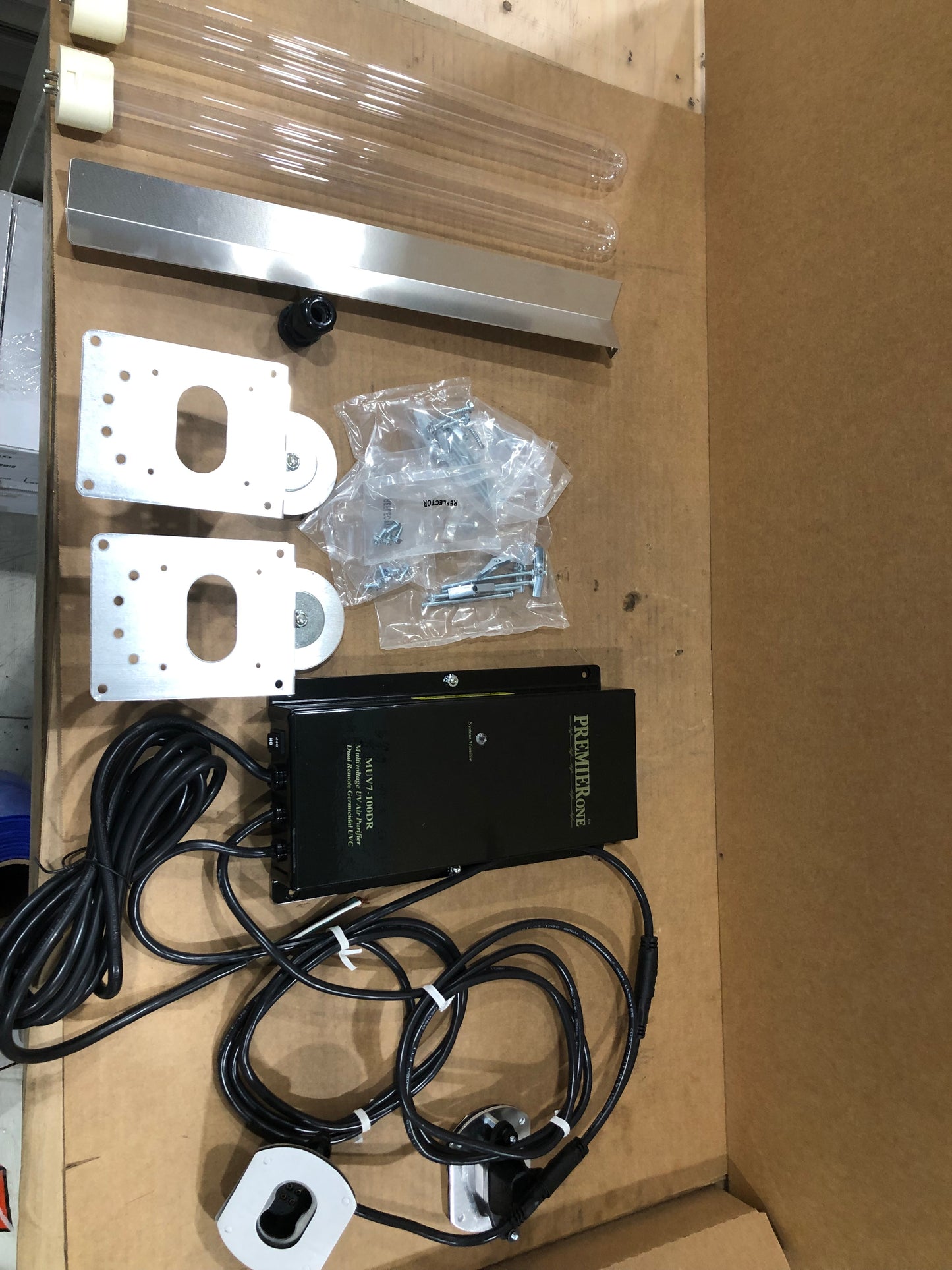 Multi Voltage 2 Piece UV Air Purifier 120-240/50-60/1