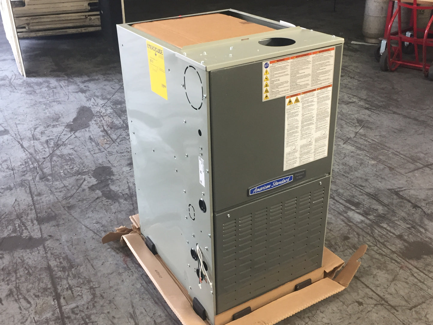 100,000 BTU 2-Stg Down/Horz ECM Variable Speed Comm. Compatible Gas Furnace 80% 115/60/1 CFM: 2000