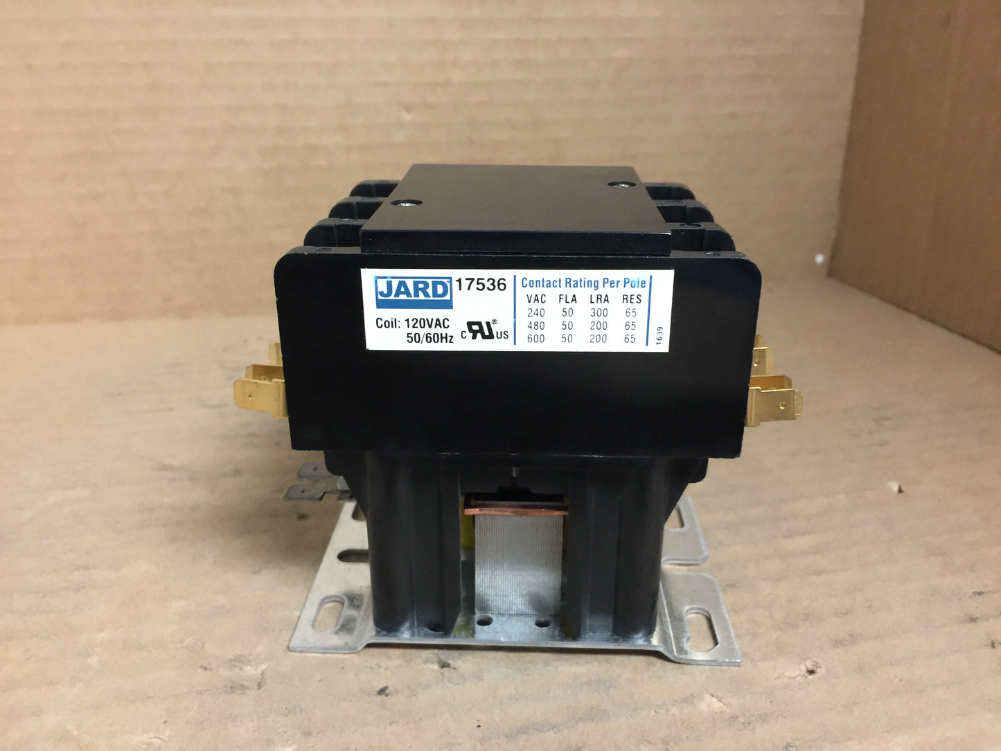 Definite Purpose Contactor w/Lugs; 120VAC, 50/60 Hz, 50Amp, 3 Pole