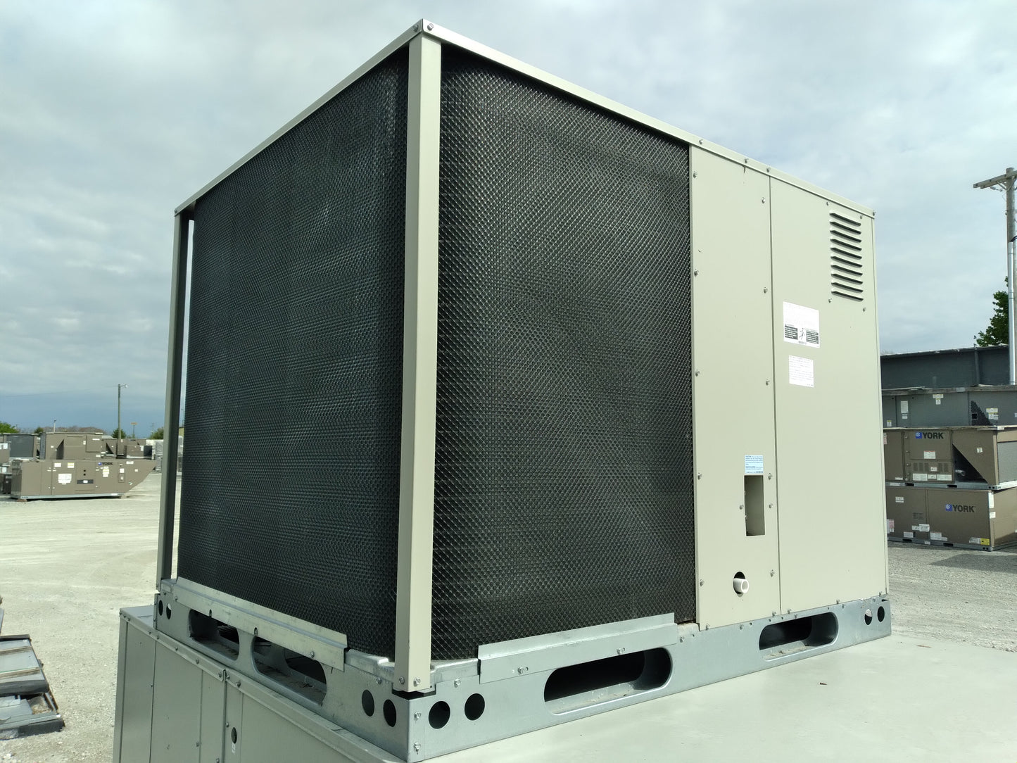 5 Ton Convertible Natural Gas/Electric Packaged Unit, 13 Seer 80% 460/60/3 R-410A