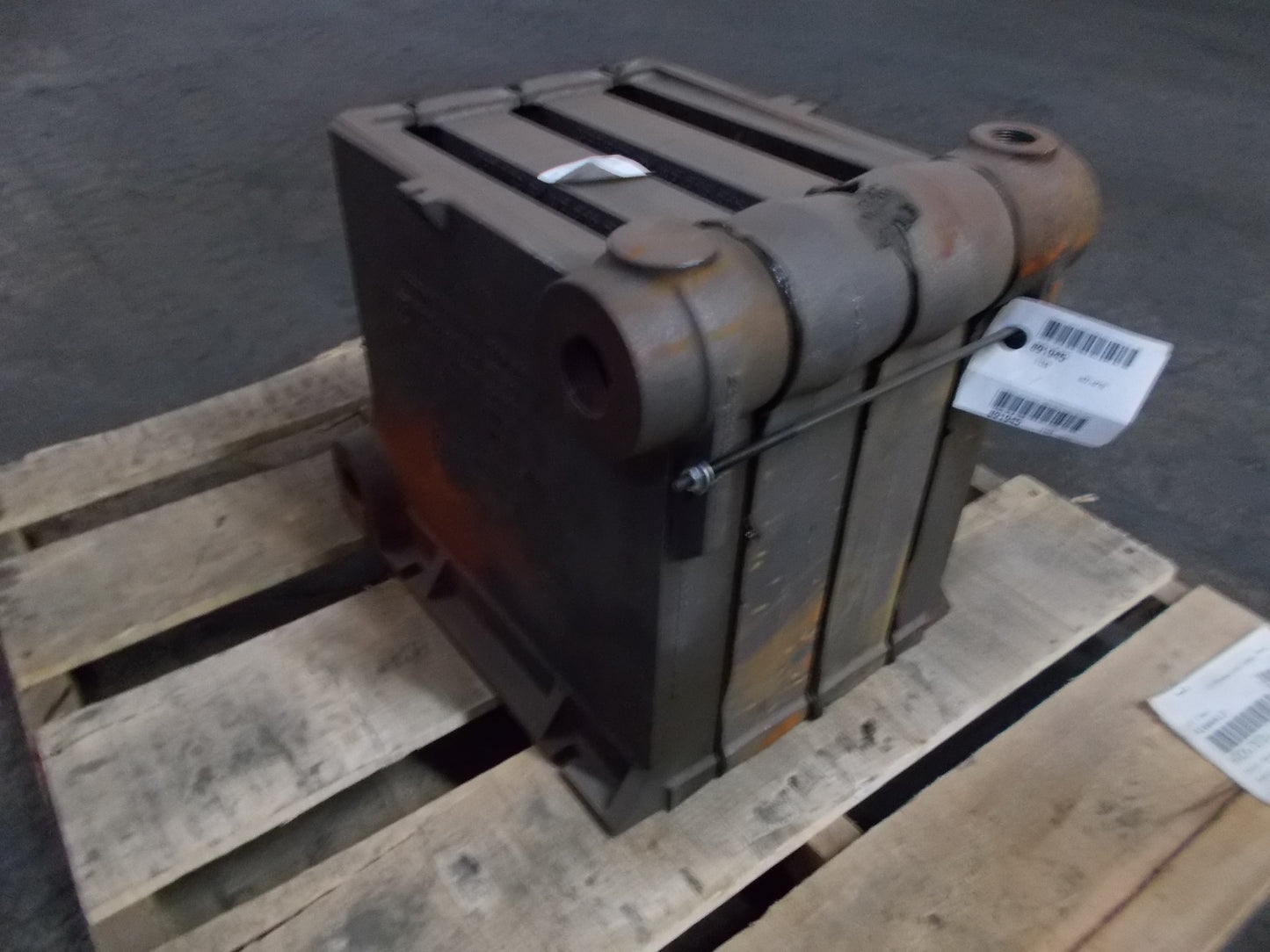 Heat Exchanger Assembly For Gas-Fired Hot Water Boiler