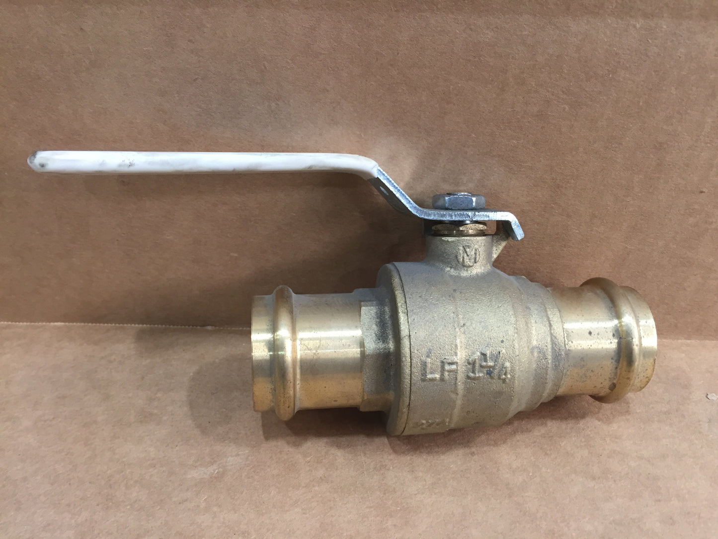 1-1/4" Forged Brass Full Port Press 200# Ball Valve