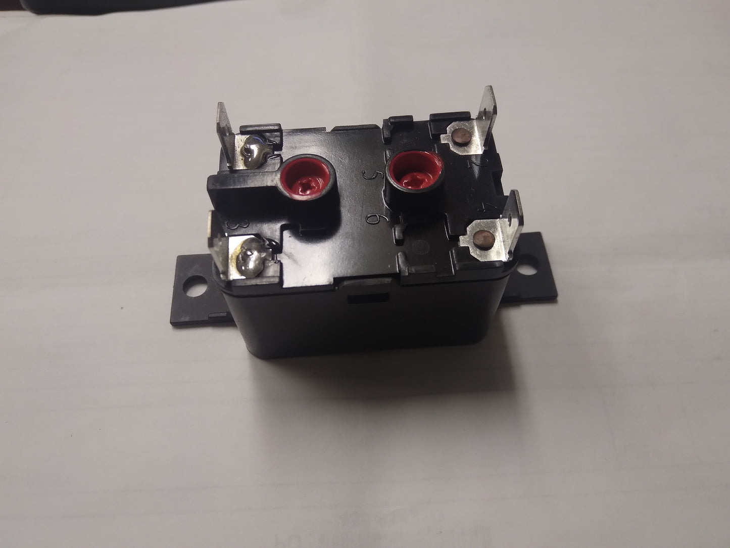 Relay SPST 25 Amp 277VAC 50/60 Hz