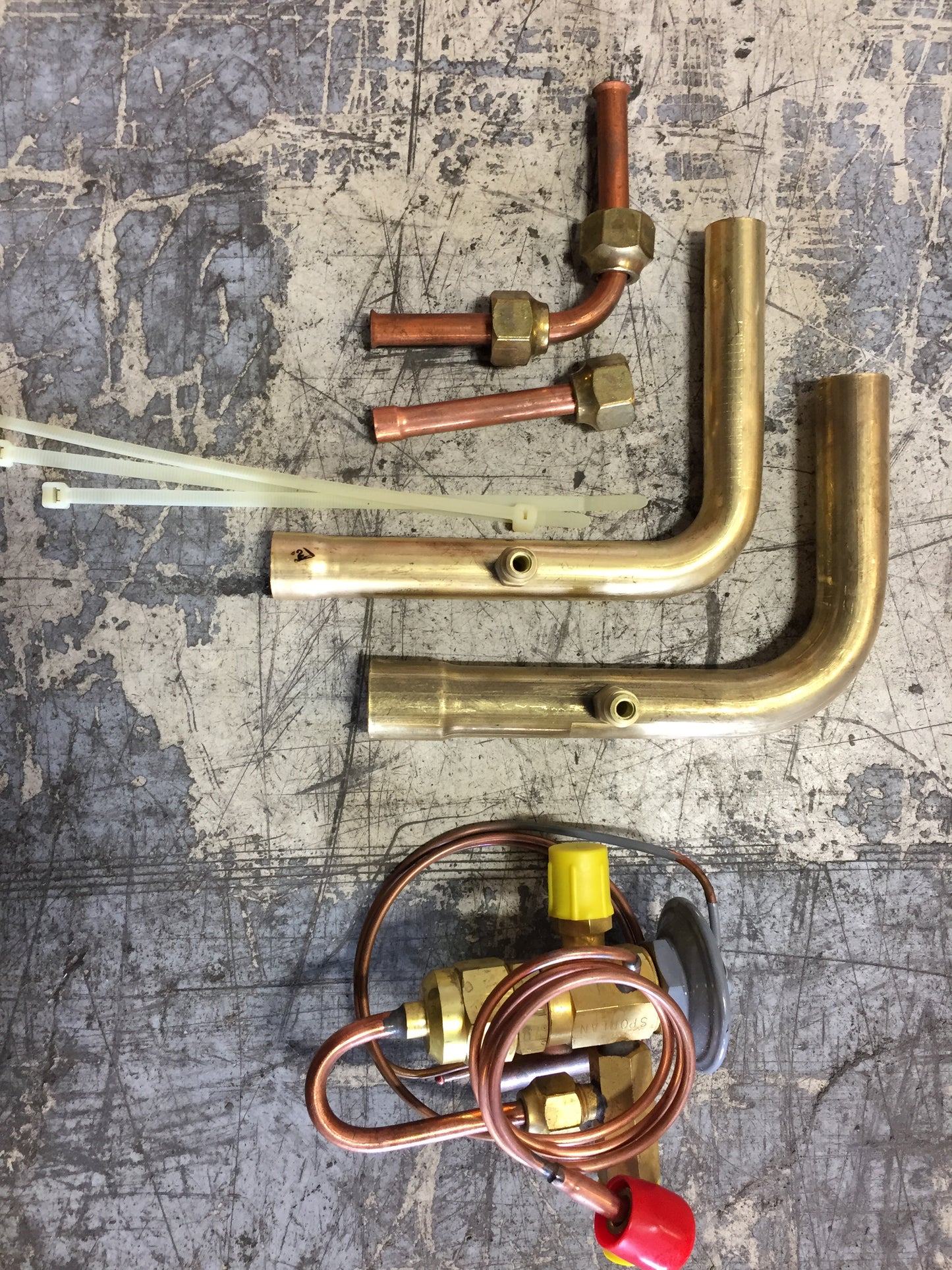 3 Ton Non Adj External TXV w/Internal Check Valve and 1/8"ODF Bleed Port External Equalizer R-410A