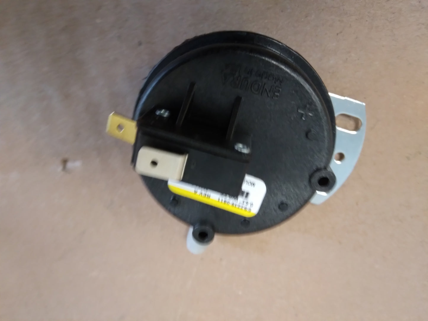 Pressure Switch .63"WC 125/250 Volt 3 Amp