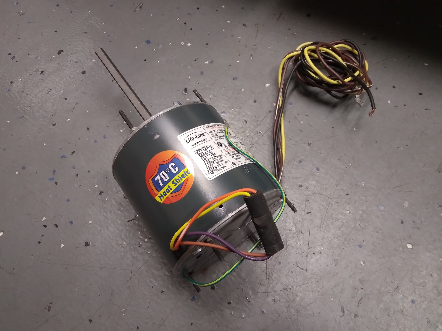 Motor de ventilador de condensador de 1/3-1/8 HP, 208-230/60/1