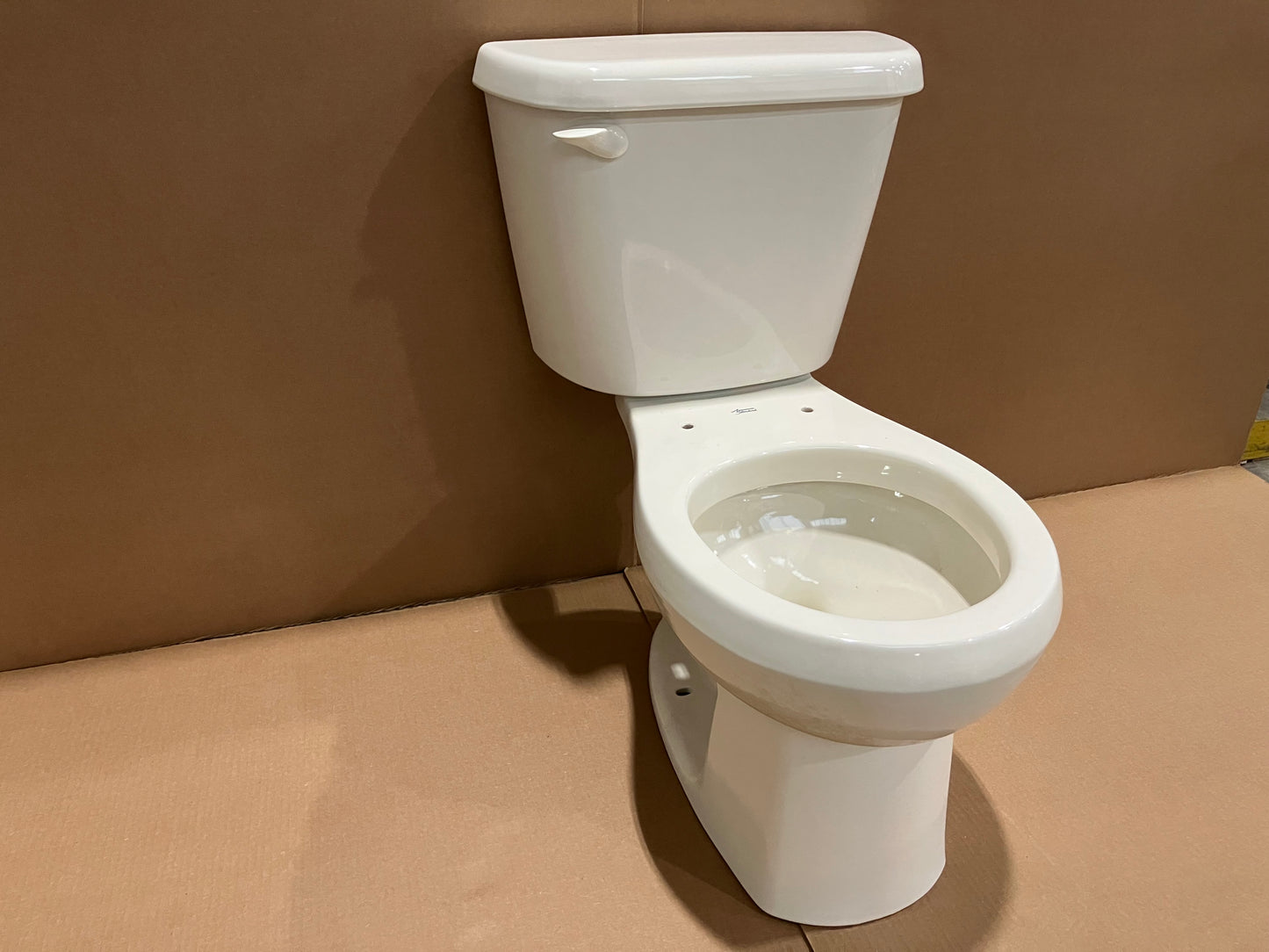 Colony High Efficiency Two Piece Round Front Bowl With Tank In Linen 1.28 GPF