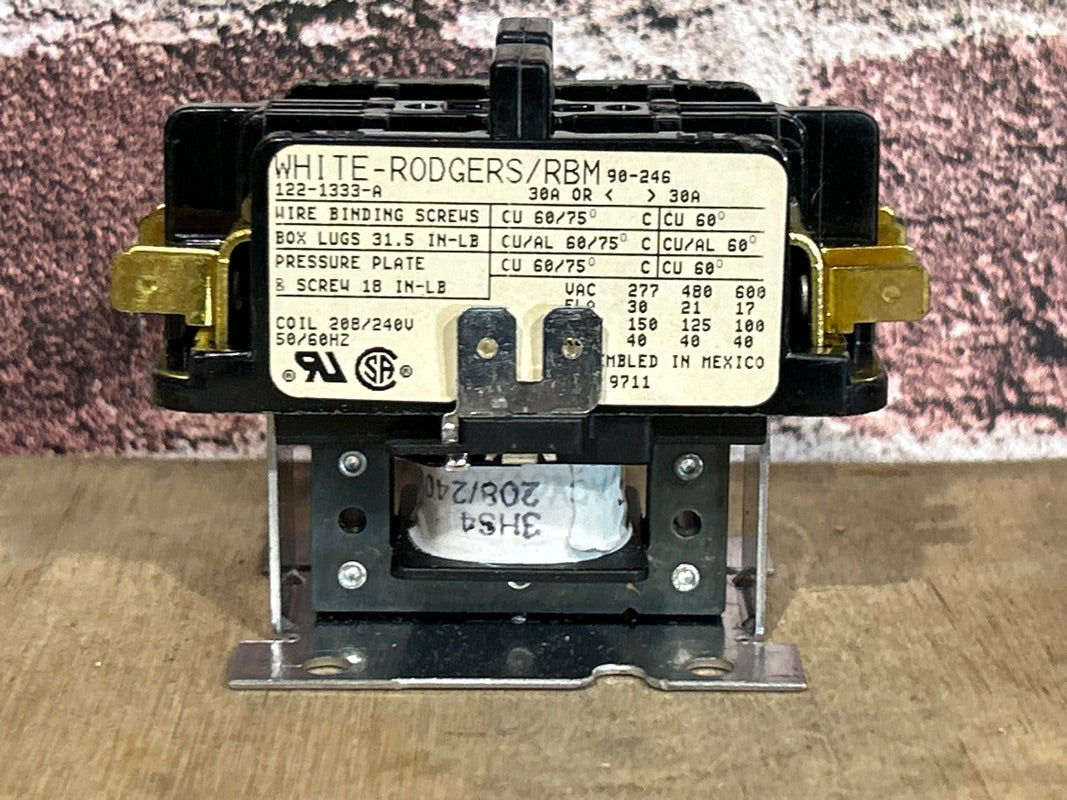 208/240 V, 50/60 Hz, 30 Amps 2 Pole Contactor