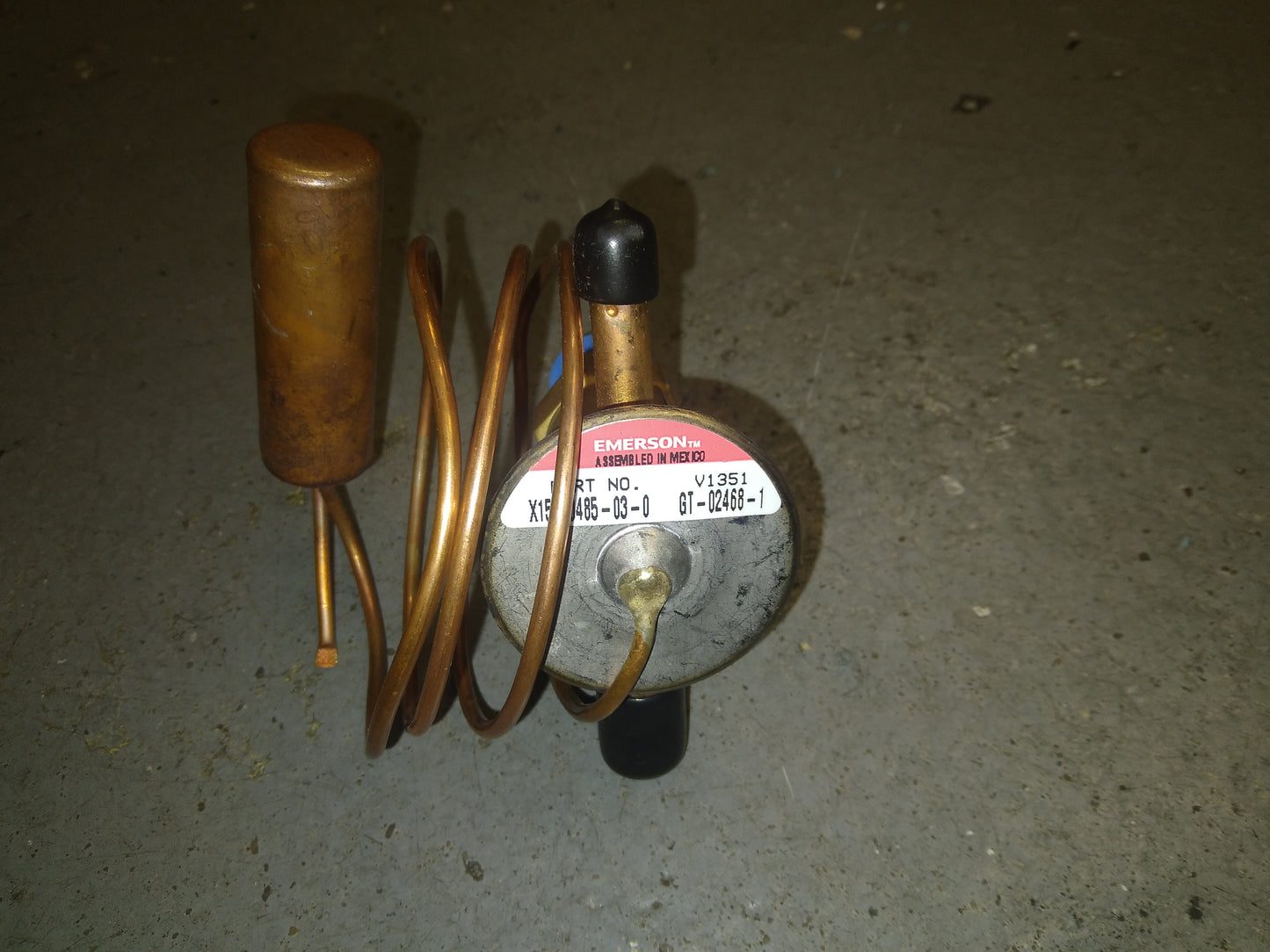 2-1/2 Ton Thermostatic Expansion Valve W/Bleed Port And 30 Capillary R-22"