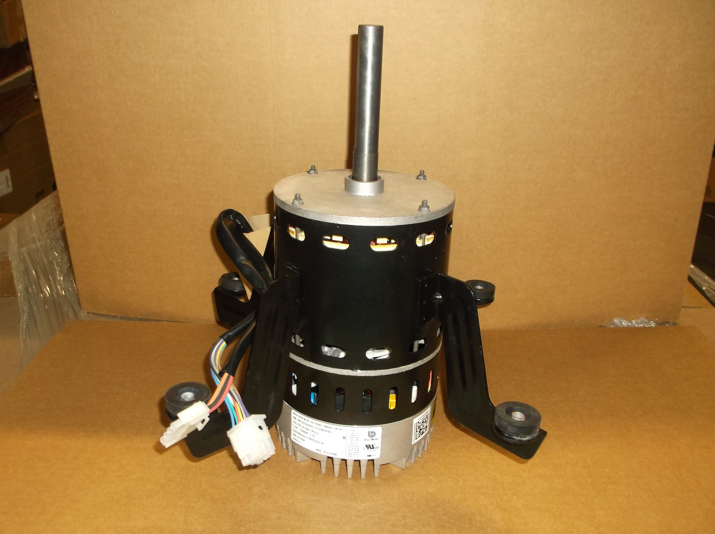 Motor de soplador programado ECM de 1,2 HP, 208-230/50-60/3 RPM: 1300/velocidad variable