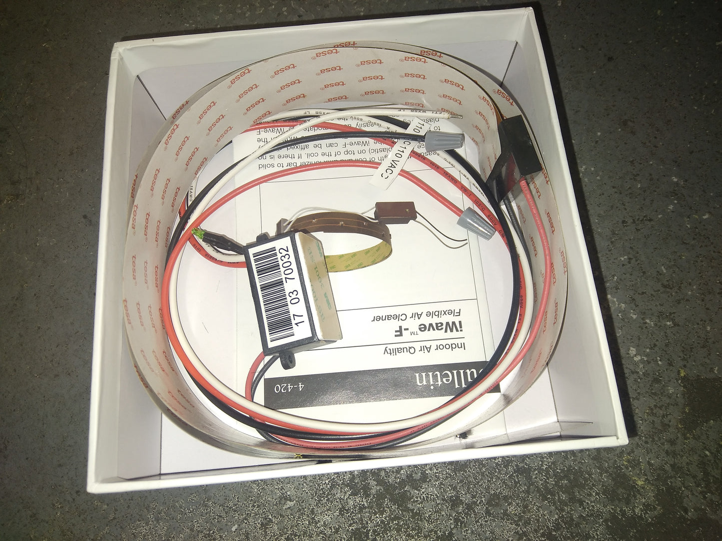 Minipurificador de aire flexible Wave-M de 48" cortado a medida