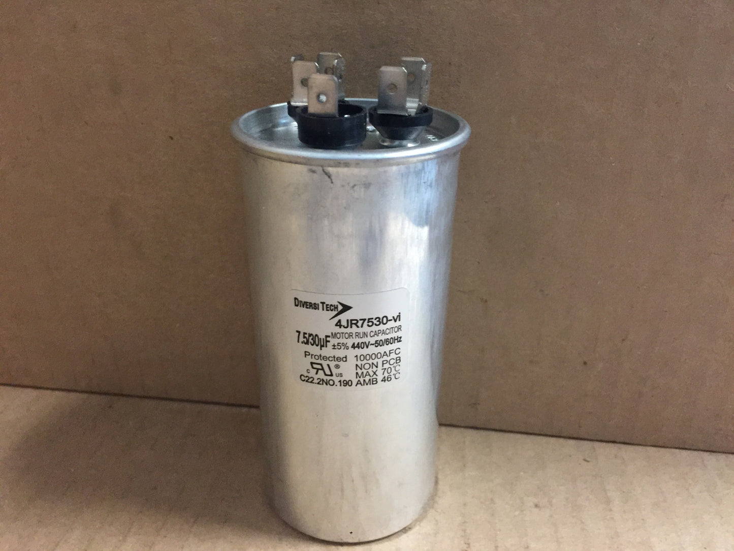 30UF x 440 VAC Round Run Capacitor