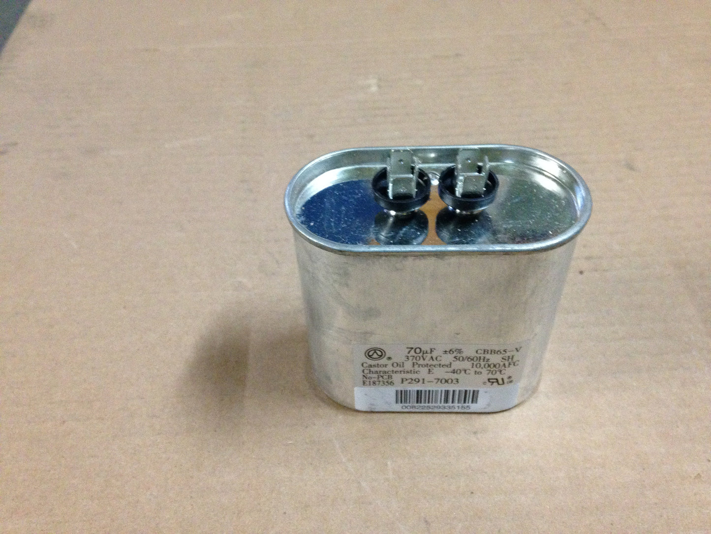 70 MFD x 370 VAC Oval Run Capacitor