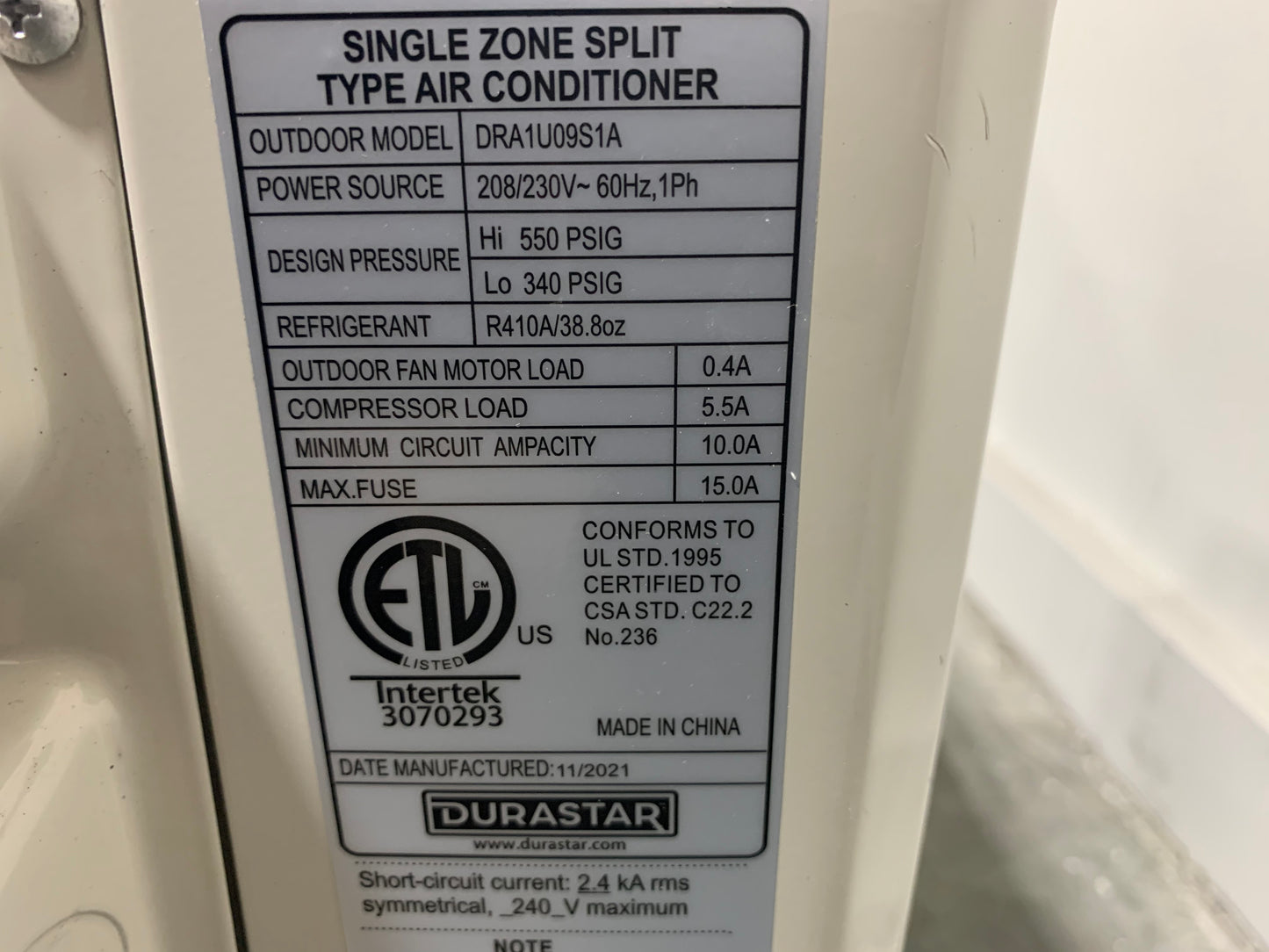 9000 BTU Single Zone Outdoor Inverter Mini Split Heat Pump, 208-230/60/1, 22.8 Seer