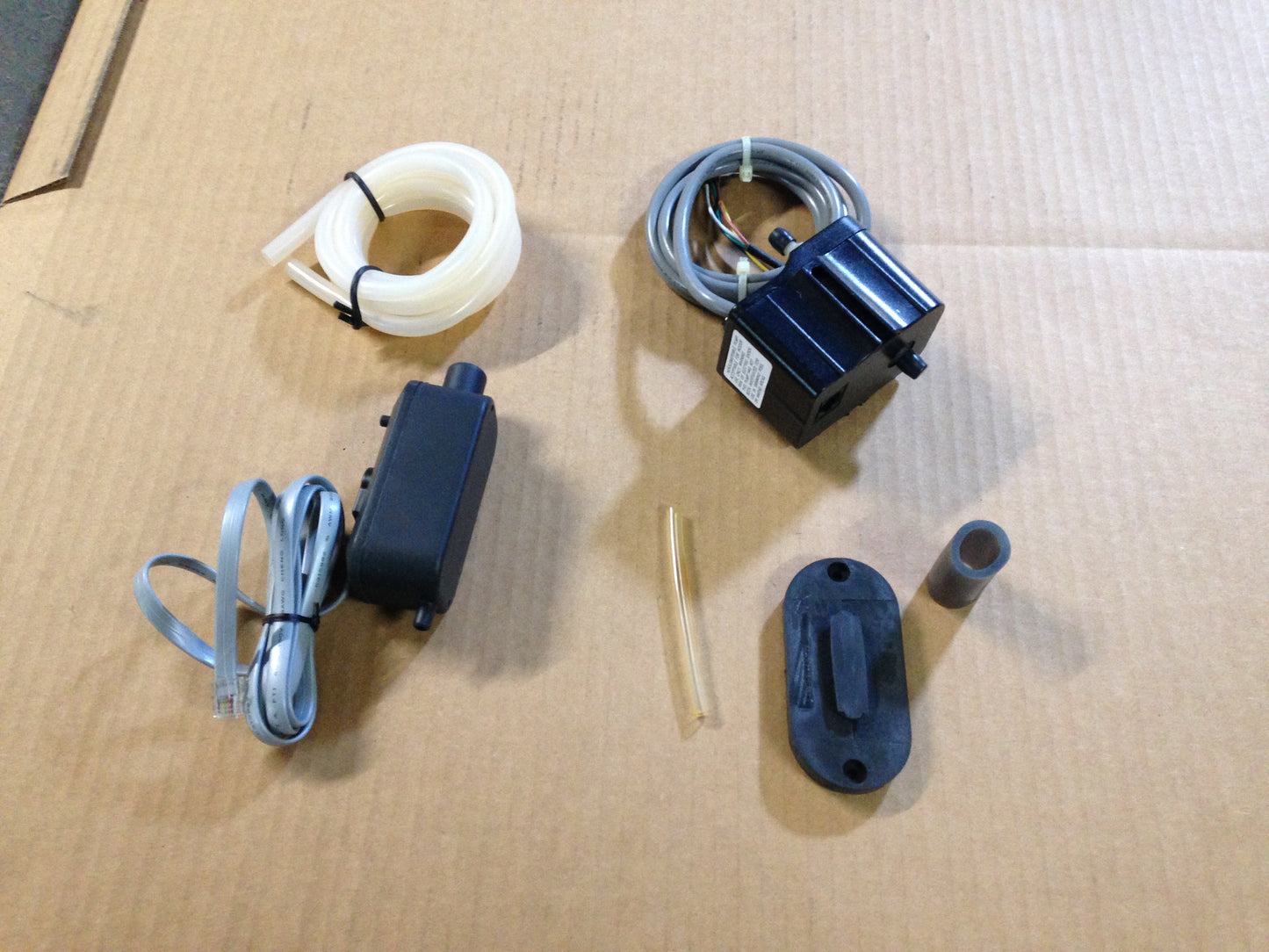 Bomba de condensado minisplit, 120V/60