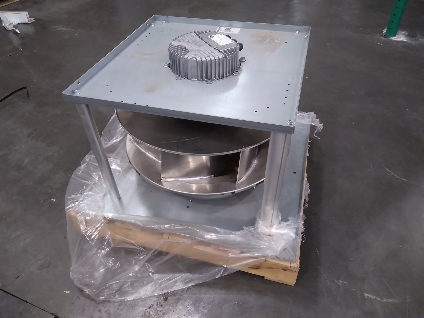 560 MM (22) Motorized Certrifugal Ventilation Fan Assembly 200-240/50-60/3 8