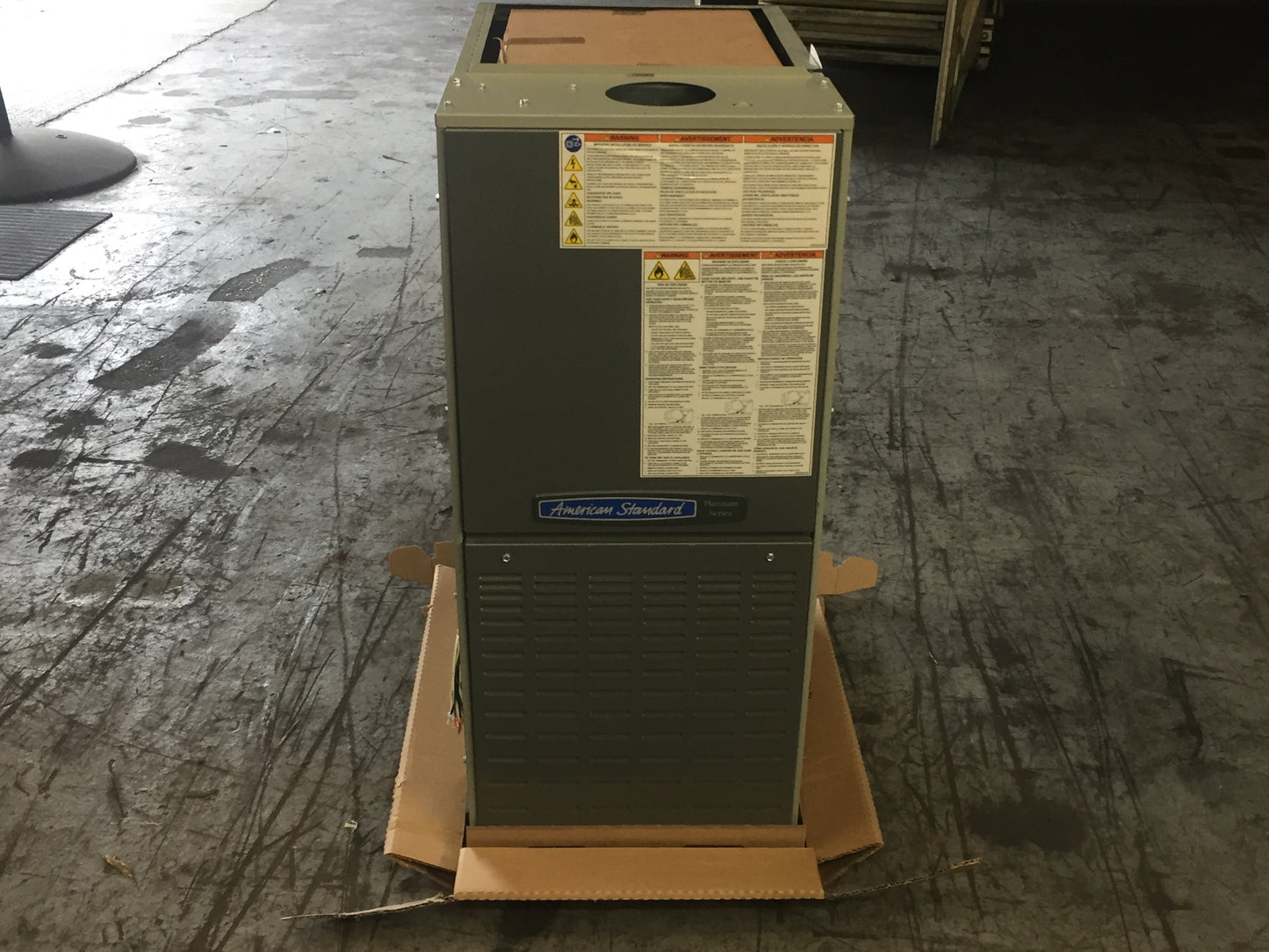 80,000 BTU 2-Stg Down/Horz ECM Variable Speed Comm. Compatible Gas Furnace 80% 115/60/1 CFM: 1200